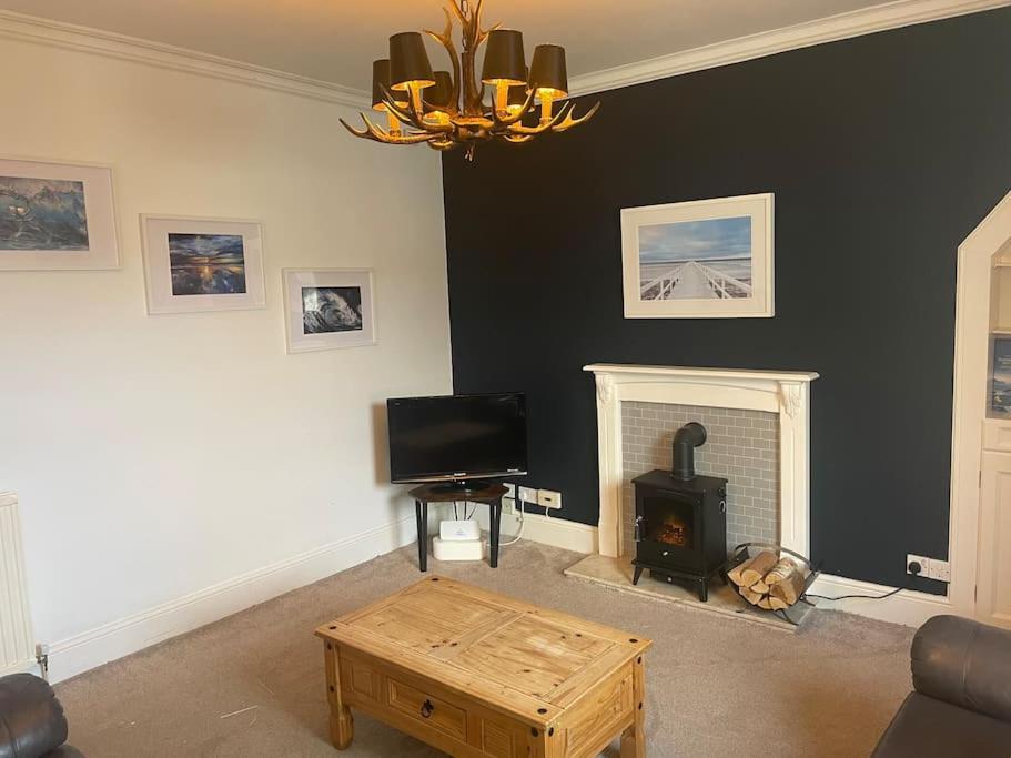 Calailan Highland Seaside Retreat - Nairn Apartment Bagian luar foto