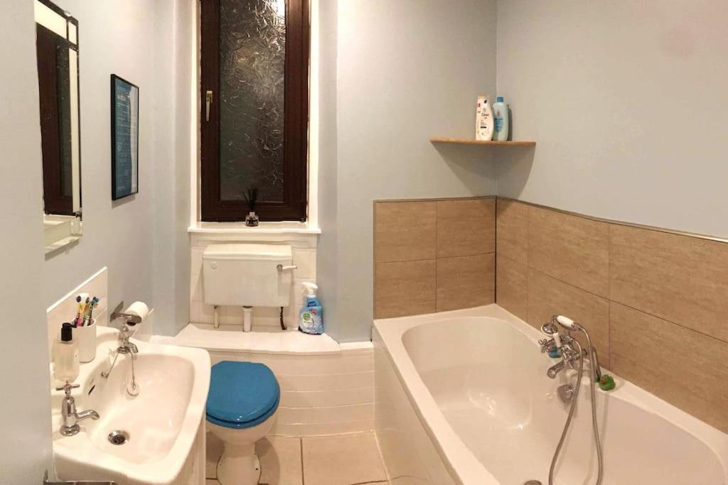 Calailan Highland Seaside Retreat - Nairn Apartment Bagian luar foto